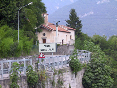 Chiesetta Ponte nelle Alpi
